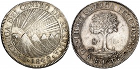 1846. Centro América. Guatemala. AE. 8 reales. (Kr. 4). 26,97 g. AG. CREZCA sobre CRESCA. Limpiada. (EBC-).
