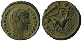 Divus Constantinus I. (337-340 AD). Æ Follis. Nicomedia. Obv: DV CONSTANTINVS PT AVGG. veiled bust of Constantinus I. right. Rev: Quadriga right. arti...