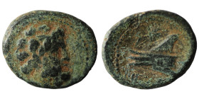 Phoenicia. Arados. (137-51 BC) Æ Bronze. Obv: laureate head of Zeus right. Rev: galley-ram left. 17mm, 2,83g