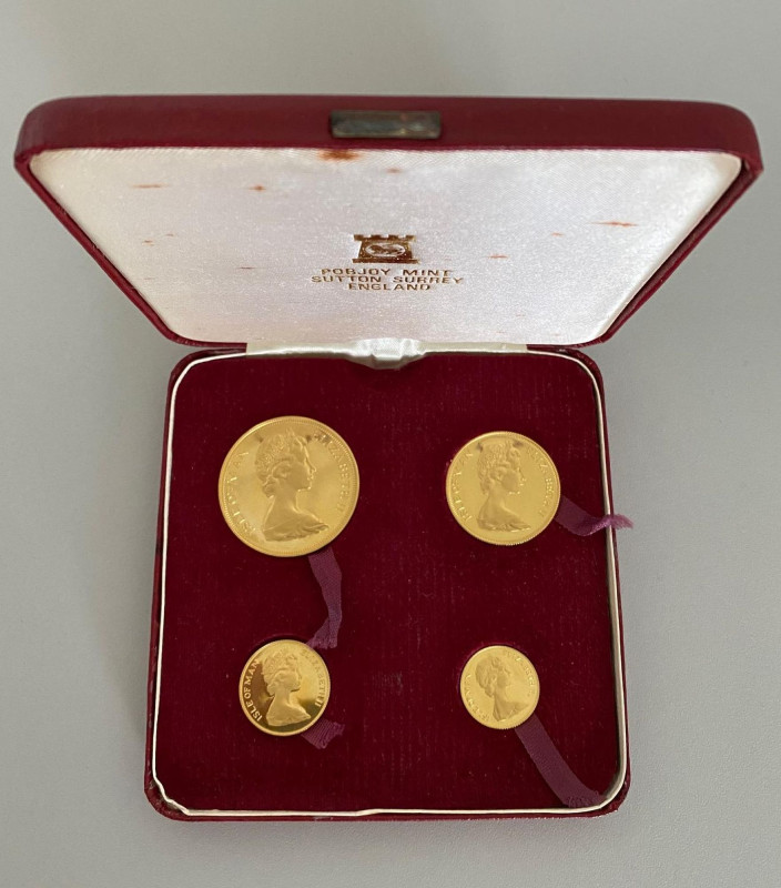 GROSSBRITANNIEN ISLE OF MAN
Elisabeth II., seit 1952. Gold Proof Set 1973, best...