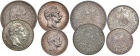 REICHSSILBERMÜNZEN PREUSSEN
 5 Mark 1876 B, 3 Mark 1910, 3 Mark 1912 und 2 Mark 1907. J. 97, 103 (2x) und 102.. 4 Stück. 71.94 g. Teilweise mit Fehle...