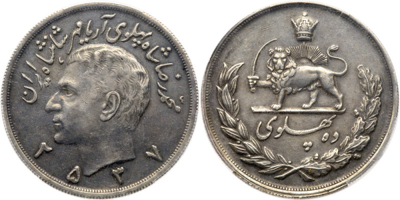 Iran. Silver Pattern 10 Pahlavi, SH2537 (1978)

Iran. Silver Pattern 10 Pahlav...