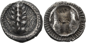 LUCANIA. Metapontum. Circa 470-440 BC. Triobol (Silver, 13 mm, 1.20 g, 12 h). ΜΕΤΑ ( on the right, inwards and upwards ) / ΜΕΤ ( retrograde on the lef...