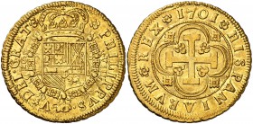 1701. Felipe V. Sevilla. M. 8 escudos. (Cal. 157) (Cal.Onza 462). 26,86 g. Tipo "cruz". Ceca, valor y ensayador en anverso. Esta primera onza de Felip...