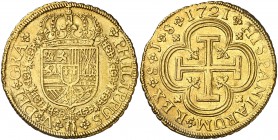 1721. Felipe V. Sevilla. J. 8 escudos. (Cal. 184) (Cal.Onza 517). 27,03 g. Tipo "cruz". Leves marquitas. Parte de brillo original. Comprada por Xavier...