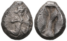 Greek Persia, Achaemenid Empire. Darius I - Darius II (c. 490-420 BC). AR Siglos,. Type III. Obv: Persian King/hero kneeling-running right, holding sp...