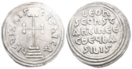 Byzantine Coins Leo III, the Isaurian. Silver Miliaresion (1.93 g), 717-741. Constantinople, 720-741. IhSЧS XPIS-τЧS nICA, cross potent on globe set o...