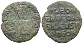 Leo VI the Wise (886-912), AE follis (Bronze), Constantinople. Obv: + LЄON BAS-ILЄVS RO[m'], crowned bust of Leo VI facing, wearing chlamys and holdin...
