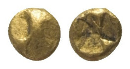 Ostkelten. Mittlerer Donauraum.

 1/24 Stater (Gold). 2. - 1. Jhdt. v. Chr.
Vs: Flacher Buckel.
Rs: Strichpunktverzierung.

4 mm. 0,26 g. 

Sl...