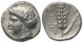 Lukanien. Metapont.

 Nomos (Silber). Ca. 400 - 340 v. Chr.
Vs: Kopf der Demeter links.
Rs: Getreideähre; im Feld links Ethnikon. 

21 mm. 7,49 ...