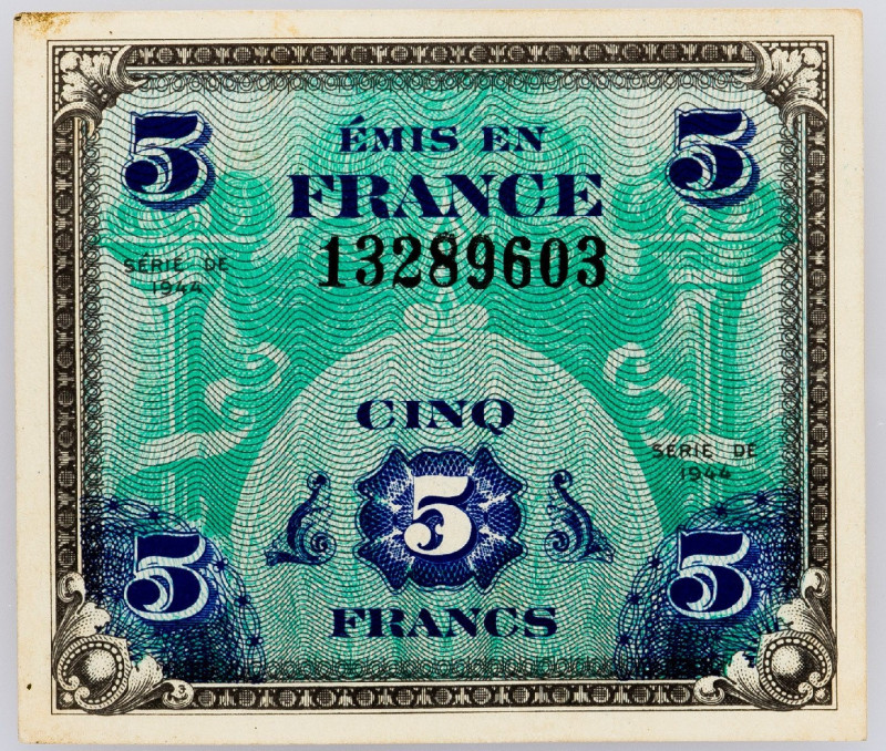 France, 5 Francs 1944 France, 5 Francs 1944, Sans Series; aUNC

Grade: aUNC