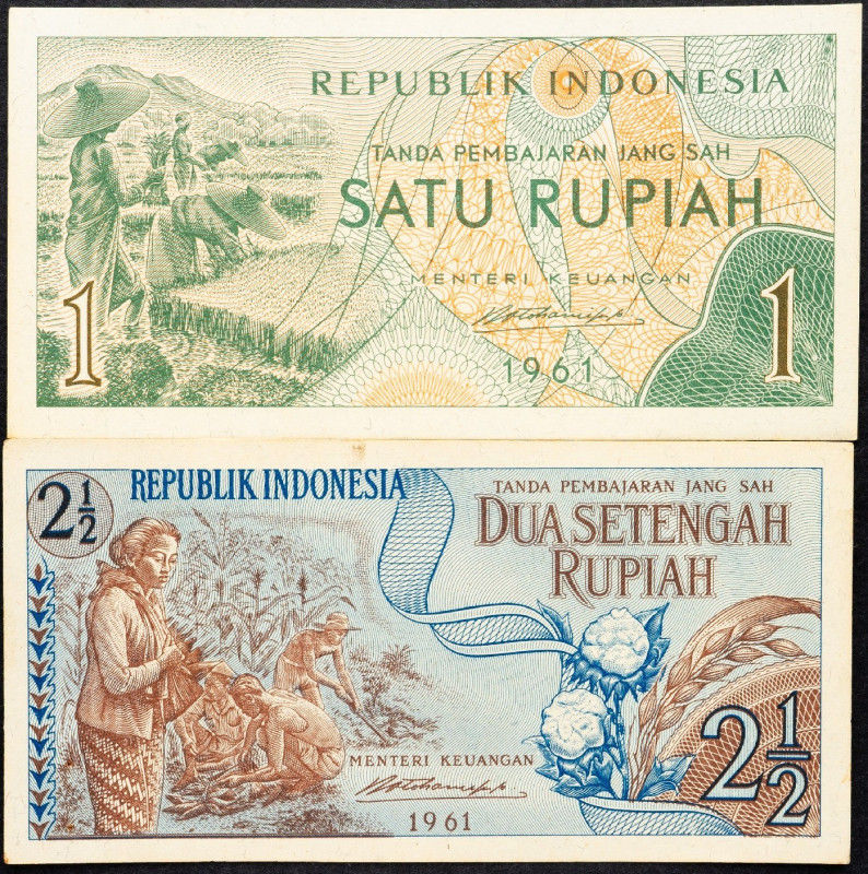 Indonesia, 1, 2 1/2 Rupiah 1961 Indonesia, 1, 2 1/2 Rupiah 1961, Lot of two bank...