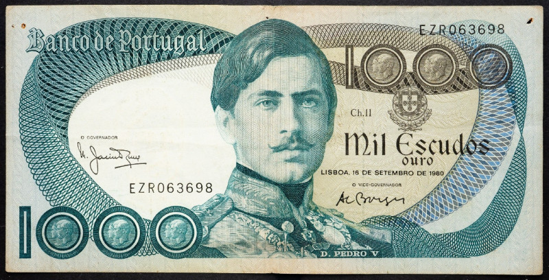 Portugal, 1000 Escudos 1980 Portugal, 1000 Escudos 1980, Holes; VF

Grade: VF