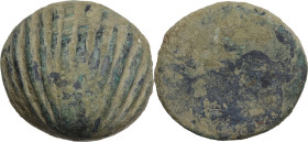 Aes Premonetale. Aes Formatum. AE solid cast cockle-shell. Central Italy, 6th-4th century BC. Vecchi ICC pl. 90, 5. AE. 35.74 g. 28.00 mm. Earthen gre...
