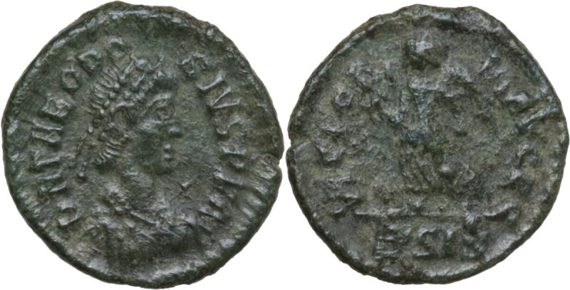 Theodosius I (379-395). AE 14 mm, Siscia mint, 384-387. Obv. D N THEODO-SIVS P F...