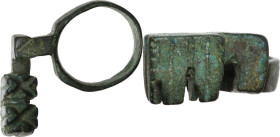 ROMAN BRONZE KEY-RING Roman Period, c. 1st - 4th century AD. Bronze key-ring. Dimensions: 31 x 28 mm. Inner size: 17 mm. AE. Intact and complete, in g...