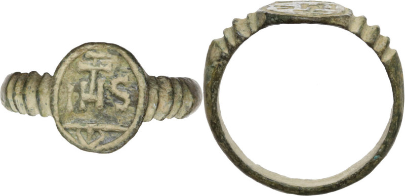 EARLY CHRISTIAN RING Roman period, c. 4th - 5th century AD Bronze ring with oval...