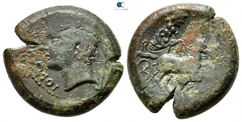 Samnium. Aesernia circa 263-240 BC. 
Bronze Æ

20 mm., 7,50 g.



very fi...