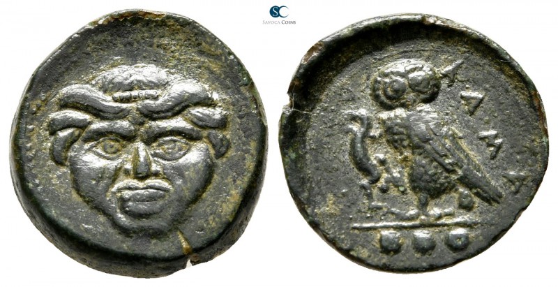 Sicily. Kamarina circa 420-405 BC. 
Tetras Æ

15 mm., 3,24 g.



good ver...