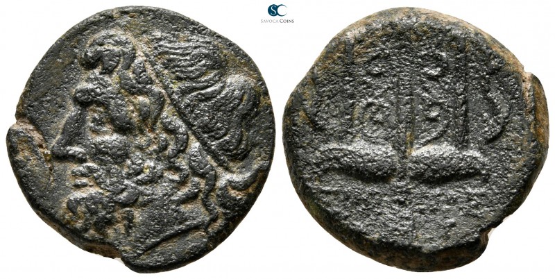 Sicily. Syracuse. Hieron II 275-215 BC. 
Bronze Æ

18 mm., 5,31 g.



nea...