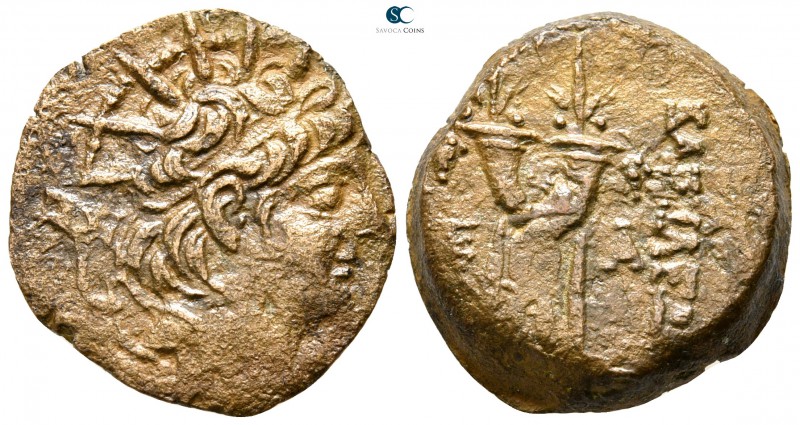 Seleukid Kingdom. Antioch. Alexander II Zabinas 128-122 BC. 
Bronze Æ

20 mm....
