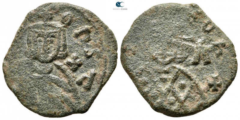 Leo V and Constantine AD 813-820. Syracuse
Follis Æ

20 mm., 2,97 g.



v...