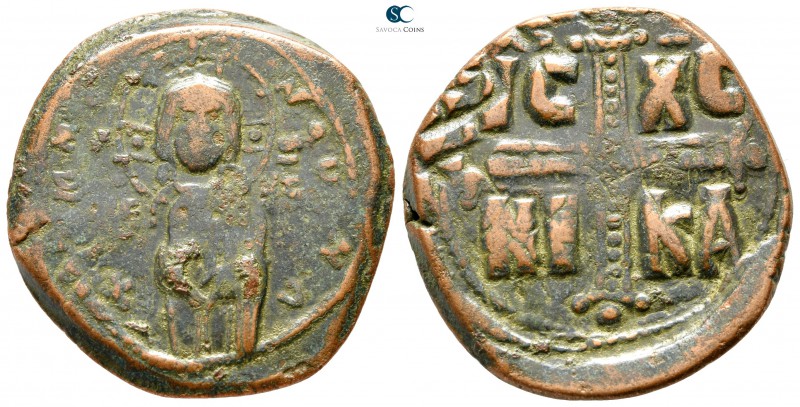 attributet to Michael IV AD 1030-1050. Constantinople
Follis Æ

30 mm., 11,91...