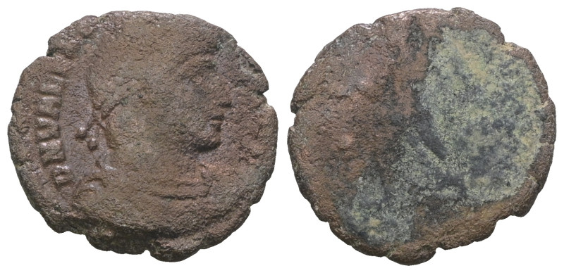 Valens. (364-367 AD). Æ Follis. Obv: D N VALENS P F AVG. perl-diademed bust of V...