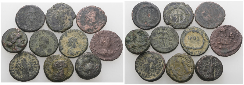 Bronze mix coins, sold as seen, no return.