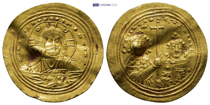 Basil II Bulgaroktonos, with Constantine VIII, AV Histamenon Nomisma. (26mm, 4.4...