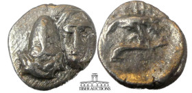 MOESIA, Istros. IV Century BC. AR Diobol. Two male heads facing, one inverted / Sea-eagle on dolphin. 12 mm, 1.03 g.