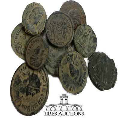 10 late Roman bronze coins. 30 g.