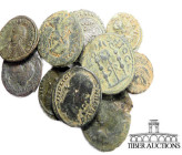 10 Roman bronze coins. 32 g.