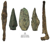 Roman. Assorted arrowheads. AD 100-400. 18.98 g.