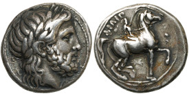 ROYAUME DE MACEDOINE, Philippe II (359-336), AR tétradrachme, vers 342-337 av. J.-C., Pella. D/ T. l. de Zeus à d. R/ ΦΙΛΙΠ-ΠOY Cavalier à d., ten. un...