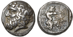 ILES DE THRACE, THASOS, AR drachme, vers 404-340 av. J.-C. D/ T. de Dionysos barbu à g., cour. de lierre. R/ ΘΑΣ-Ι-ΟΝ Héraclès revêtu de la dépouille ...