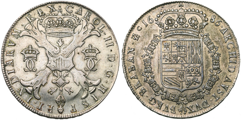 BRABANT, Duché, Charles II (1665-1700), AR patagon, 1686, Bruxelles. Nouveau typ...