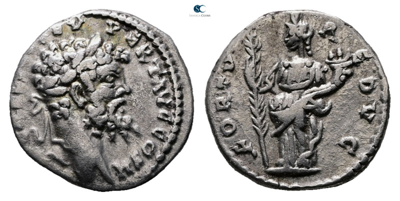 Septimius Severus AD 193-211. Emesa
Denarius AR

16 mm, 2,66 g



Good Ve...