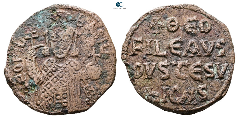 Theophilus AD 829-842. Constantinople
Follis or 40 Nummi Æ

25 mm, 6,38 g

...