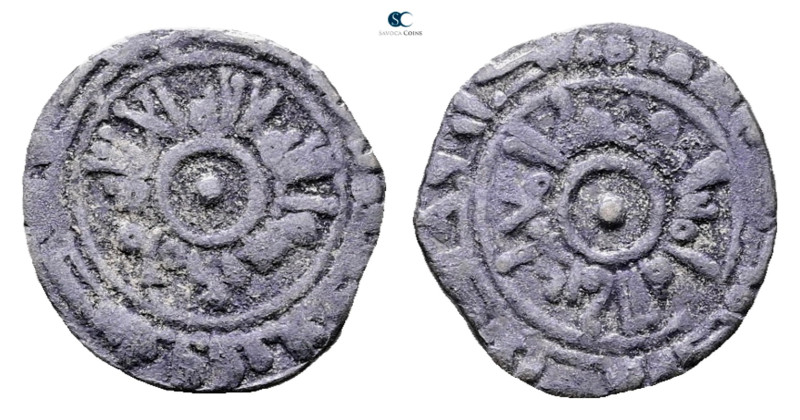 Fatimids. AH 296-567. 
AR 1/4 Dirham 

14 mm, 0,66 g



Good Very Fine