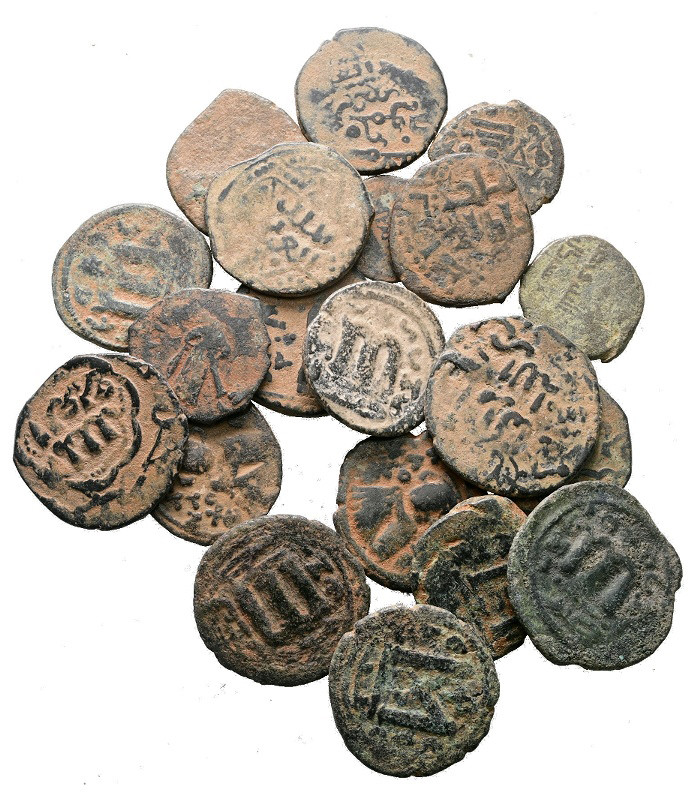 Lot of ca. 20 islamic bronze coins / SOLD AS SEEN, NO RETURN!

Good Fine