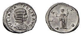 GIULIA DOMNA - Moglie di Settimio Severo (†217) DENARIO - D/Busto drappeggiato a d. IVLIA PIA FELIX AVG R/Vesta stante a s. con palladium e scettro VE...