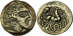 GAULE - CELTIC
Carnutes. Statère à la lyre, classe III à la joue lisse ND (150-80 av. J.-C.).
DT.2531-2532 - LT.5951 v. ; Or - 6,91 g - 21,5 mm - 9 h
...