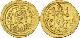 EMPIRE BYZANTIN - BYZANTINE
Justin II (565-578). Solidus ND, Constantinople, 8e officine.
BC.346 ; Or - 4,47 g - 21 mm - 6 h
Avec étoile au revers. D’...