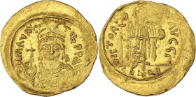 EMPIRE BYZANTIN - BYZANTINE
Maurice Tibère (582-602). Solidus ND, Constantinople, 3e officine.
BC.478 ; Or - 4,36 g - 21 mm - 6 h
La frappe légèrement...