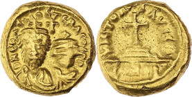 EMPIRE BYZANTIN - BYZANTINE
Héraclius (610-641). Solidus ND, Carthage.
BC.867 v. ; Or - 4,49 g - 13 mm - 6 h
De frappe faible mais bien lisible au dro...