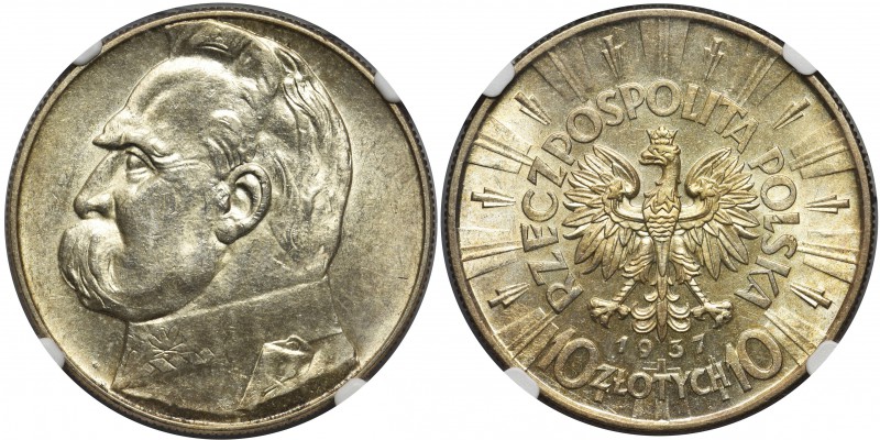 Piłsudski 10 złotych 1937 - NGC MS61

Mennicza sztuka w delikatnej patynie. 
...