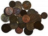 ZESTAW - Ok. 40 szt. - Grosze międzywojenne

Ładniejsze obiegowe stany. Popularne roczniki okołomennicze. 
Razem około 40 sztuk. 

POLISH COINS T...