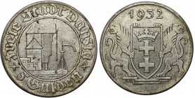 Wolne Miasto Gdańsk - 5 guldenów 1932 - Żuraw - rzadka

Jedna z najrzadszych monet WMG. 
Atrakcyjny egzemplarz z drobnymi śladami obiegu, bez defek...