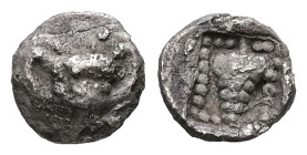 Thraco-Macedonian Region, uncertain mint. AR, Tetartemorion. 0.21 g. - 6.65 mm. 6th-5th centuries BC.
Obv.: Kantharos.
Rev.: Grape-bunch within pellet...